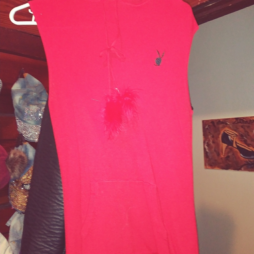 Sleeveless Hooded Sweater